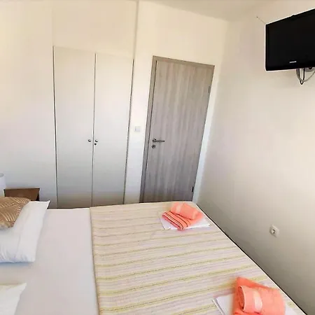 Apartment Ribnjak 10 Omis