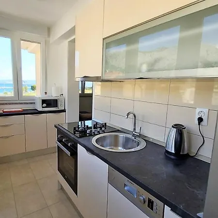 Ribnjak 10 Apartment